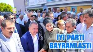 İYİ PARTİ SALONLARA SIĞMADI 