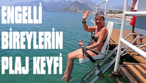 ENGELLİ BİREYLERİN PLAJ KEYFİ 