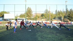 AKSU’DA U 13 TAKIMI ÇALIŞMALARA START VERDİ 