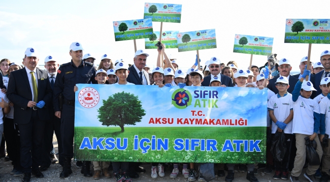 AKSU’DA “SIFIR ATIK PROJESİ” TİTİZLİKLE YÜRÜTÜLÜYOR