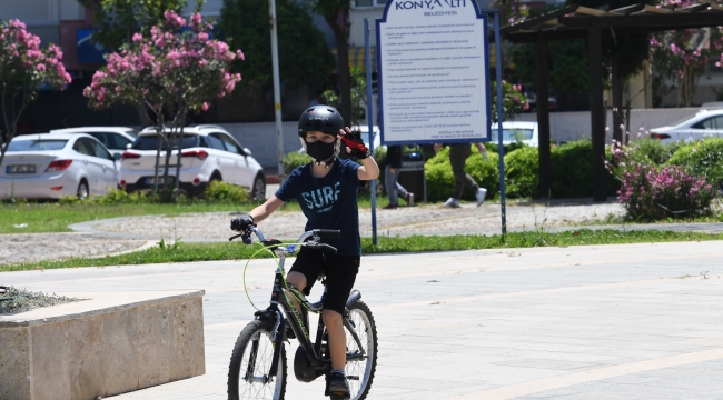 KONYAALTI’NDA SOKAKLAR ÇOCUK SESLERİYLE ŞENLENDİ