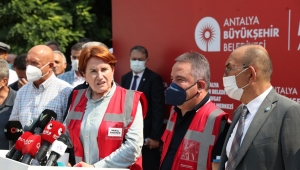 AKŞENER MANAVGAT AFET YÖNETİM MERKEZİNİ ZİYARET ETTİ