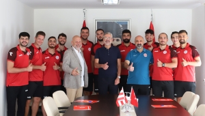 ANTALYASPOR HENTBOL TAKIMINDA İMZALAR TAMAMLANDI