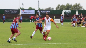 FUTBOL EFSANELERİ ANTALYA'DA BULUŞUYOR 