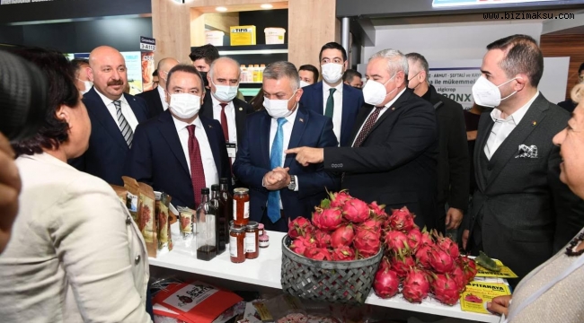 VALİ ERSİN YAZICI GROWTECH FUARINA VE ÖDÜL TÖRENİ’NE KATILDI