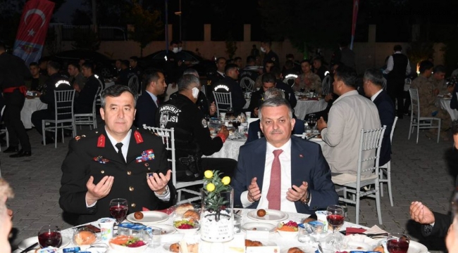 YAZICI, VARLIĞINIZ TÜRK MİLLETİNE GÜVEN VERİYOR