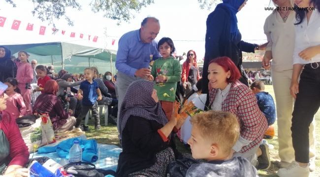 İYİ Partili kadınlar anneleri unutmadı