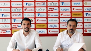 Alperen Uysal FTA Antalyaspor’da