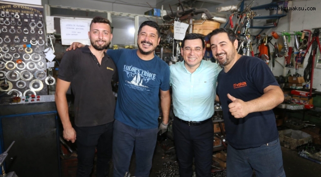 BAŞKAN TÜTÜNCÜ’YE AKSU’DA SEVGİ SELİ