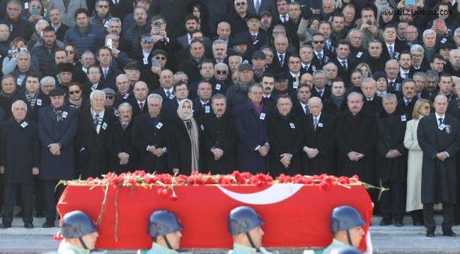  DENİZ BAYKAL SON YOLCULUĞUNA UĞURLANDI