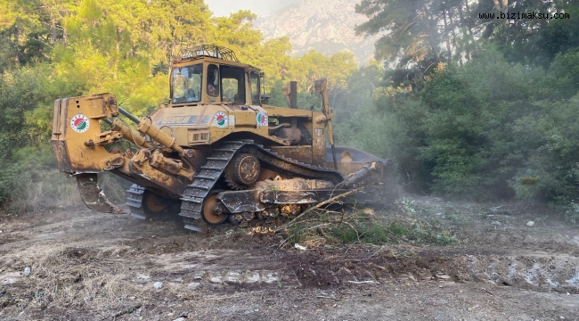 KEPEZ BELEDİYESİ, KEMER ORMAN YANGINI İÇİN SEFERBER OLDU 