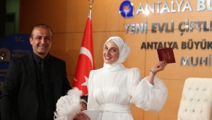 ANTALYA BÜYÜKŞEHİR BELEDİYESİ NİKAH SALONUNDA “05.05.2025” YOĞUNLUĞU 