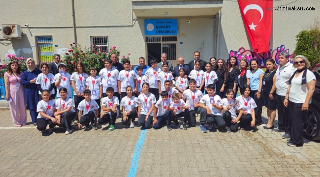 KUMKÖY ORTAOKULU’NDA BİLİM ŞÖLENİ