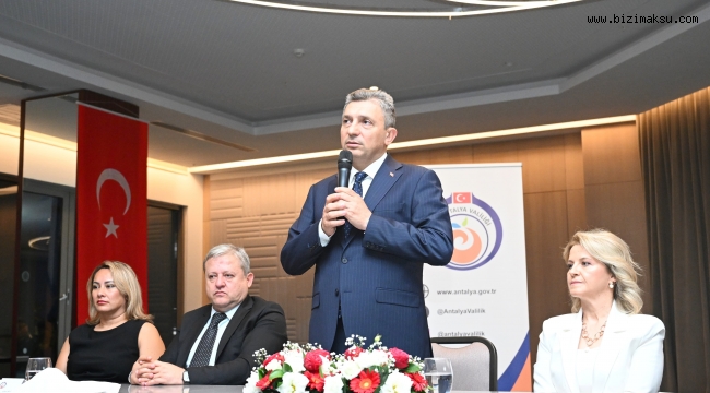 VALİ YARDIMCILARI VE KAYMAKAMLAR ONURUNA VEDA PROGRAMI DÜZENLENDİ