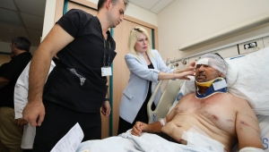Rektör Özkan, aslan saldırısına uğrayan Süleyman Kır’ı ziyaret etti