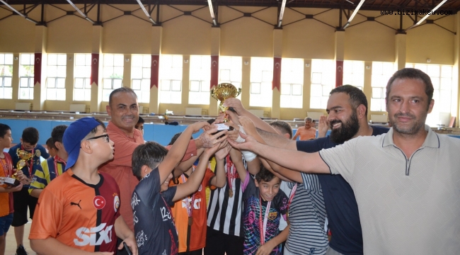 AKSU’DA YAZ KUR’AN KURSLARI FUTBOL TURNUVASI SONA ERDİ