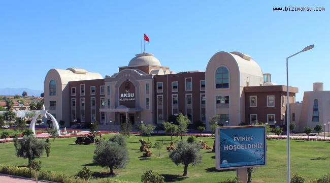 CHP AKSU’DA BÜYÜK KOPUŞ