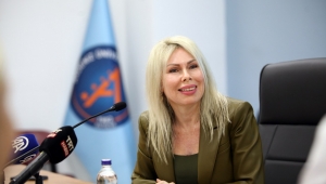AKDENİZ ÜNİVERSİTESİ’NDE MEME KANSERİNE DİKKAT ÇEKİLDİ