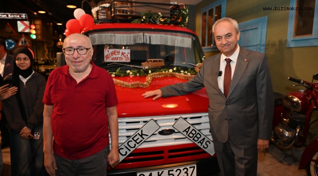 Çiçek Abbas, yıllar sonra Kepez’de minibüsüyle buluştu