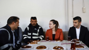Özdemir “Antalya’nın her sokağında sizlerin emeği var