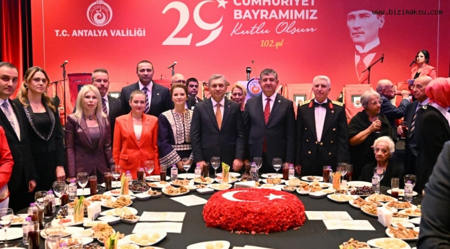 VALİ ŞAHİN: CUMHURİYETİ KURAN NESLE NE KADAR ŞÜKRAN DUYSAK AZDIR