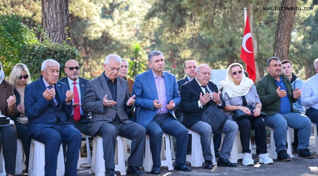 DR. BURHANETTİN ONAT KABRİ BAŞINDA ANILDI