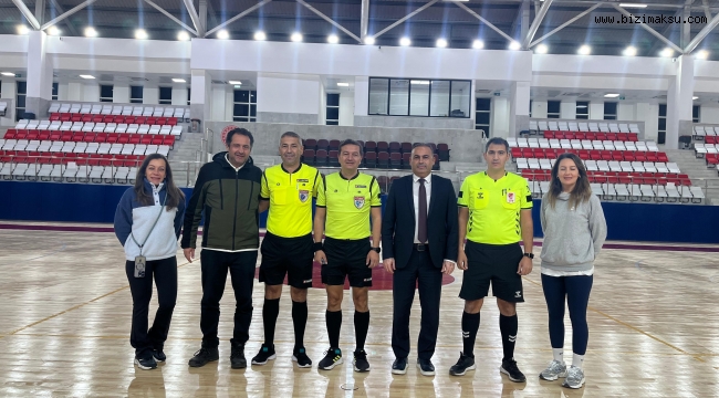 GENÇ YETENEKLER AKSU’DA FUTSAL SAHASINDA TER DÖKÜYOR