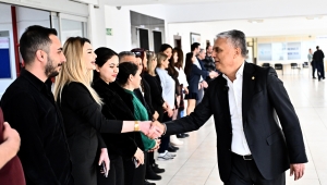 BAŞKAN UYSAL BELEDİYE PERSONELİYLE BAYRAMLAŞTI