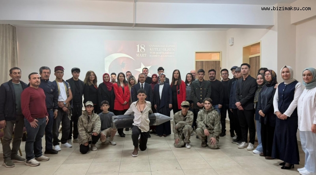 İMAM HATİP ÖĞRENCİLERİ 18 MART RUHUNU SAHNEYE TAŞIDI