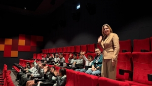 ÇOCUKLAR İLK KEZ SİNEMA İLE TANIŞTI