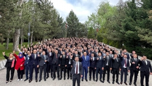 Antalya Teşkilatlarından Türk Gençliği Büyük Kurultayı’na Güçlü Katılım
