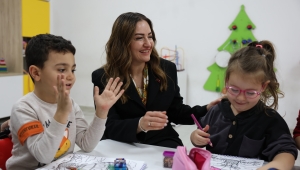BAŞKAN VEKİLİ ÖZDEMİR ÇOCUKLARLA KREŞTE BULUŞTU