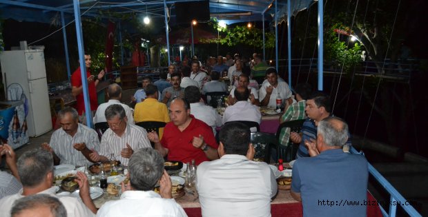 AESOB İlçelerdeki İftar Yemeklerine Devam Etti