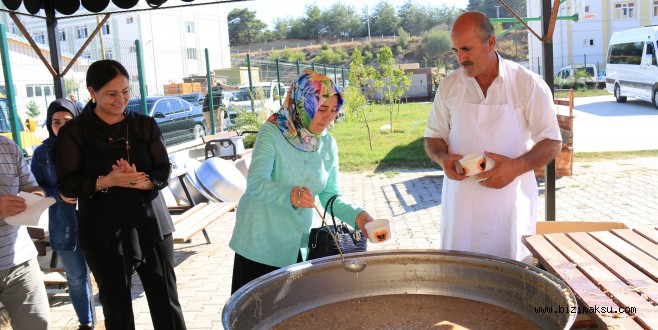 AKSU ANADOLU LİSESİ'NDE AŞURE GÜNÜ