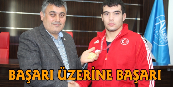 Aksu Belediye sporlu sporcular madalyaya doymuyor