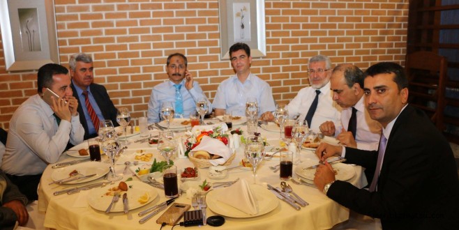 AKSU'DA KAYNAŞMA YEMEĞİ