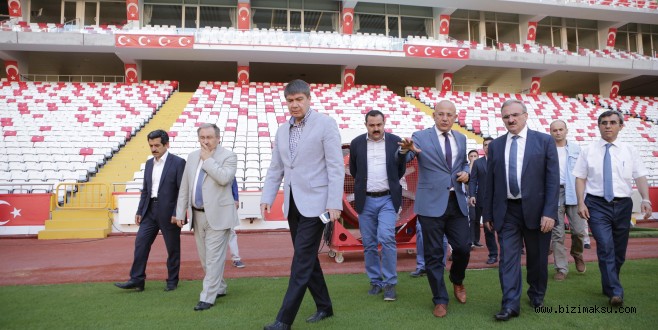 Antalya Futbol Şölenine Hazırlanıyor