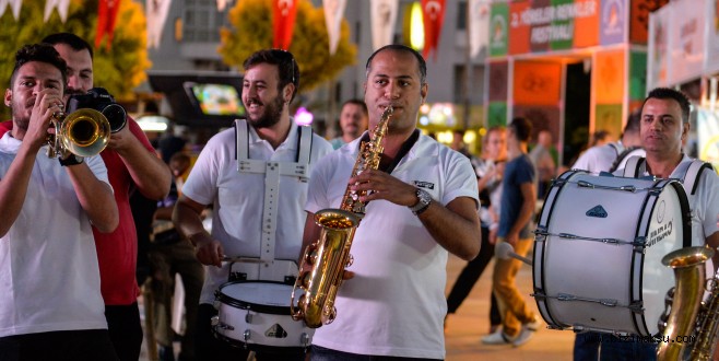 ANTALYA’NIN EN NEŞELİ BANDOSU