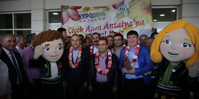 Antalya ödülü coşkuyla kutladı
