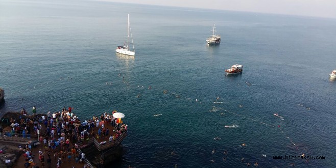 ANTALYA’YI YÜZDÜREN YARIŞ