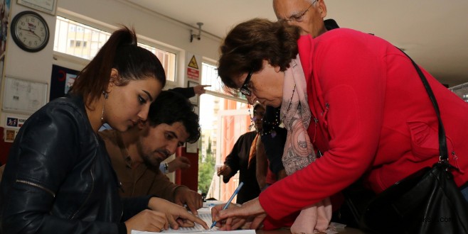 Antalyalılar oylarıyla tarihe geçti