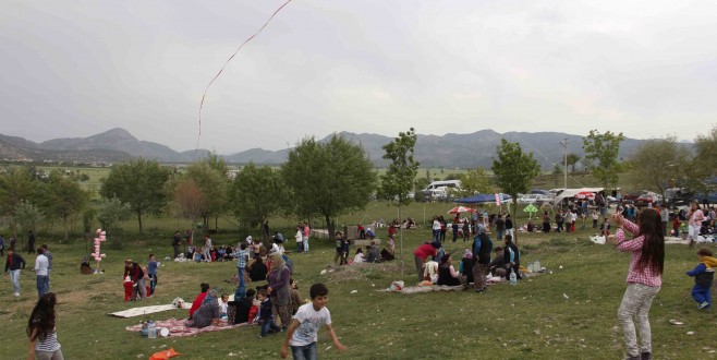 Bademağacı’nda muhteşem Bahar Bayramı