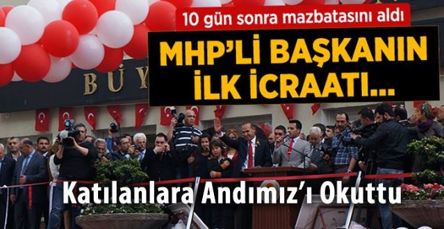 Balkondan Birlik Mesajı Verip Andımız’ı Okuttu