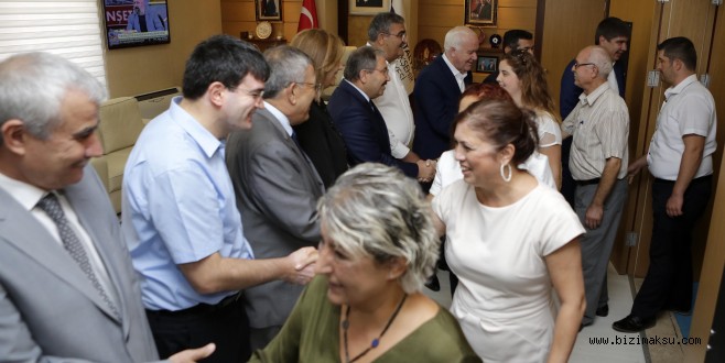 Başkan Türel, Belediye Çalışanlarıyla Bayramlaştı