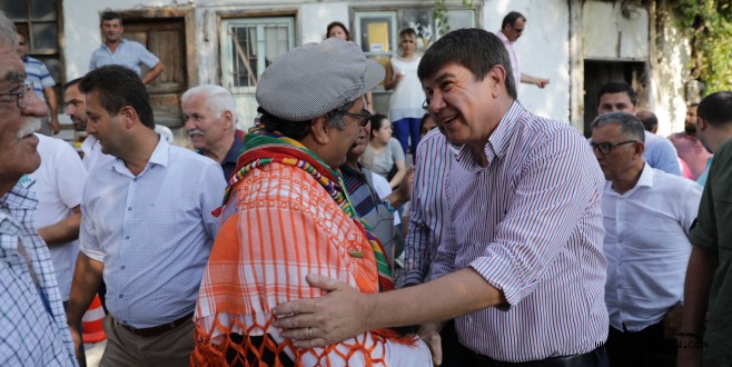 Başkan Türel Ernez Bal Festivali’ne katıldı