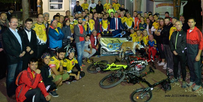 BAŞKAN UYSAL’DAN BİSİKLET KENTİ ANTALYA ÇAĞRISI