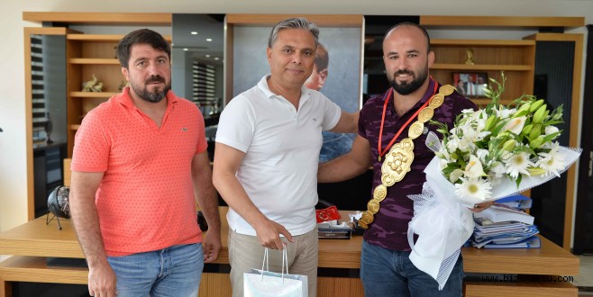 Başpehlivan Okulu Başkan Uysal’ı ziyaret etti