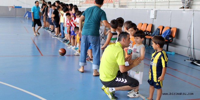 Büyükşehir Gazipaşa’da Basketbol Okulu Açtı