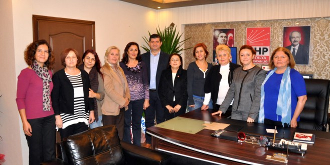 CHP’nin kadın yöneticileri 5 Aralık’la ilgili mesaj yayınladı