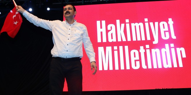 DEMOKRASİ NÖBETİ TAÇLANIYOR